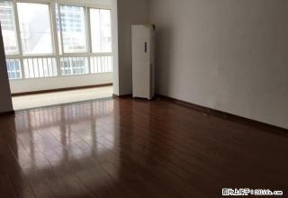 清爽大户型，城市中心 办公理想位置 三室两厅 - 安康28生活网 ankang.28life.net